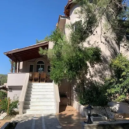 Yagmur Villa Ula